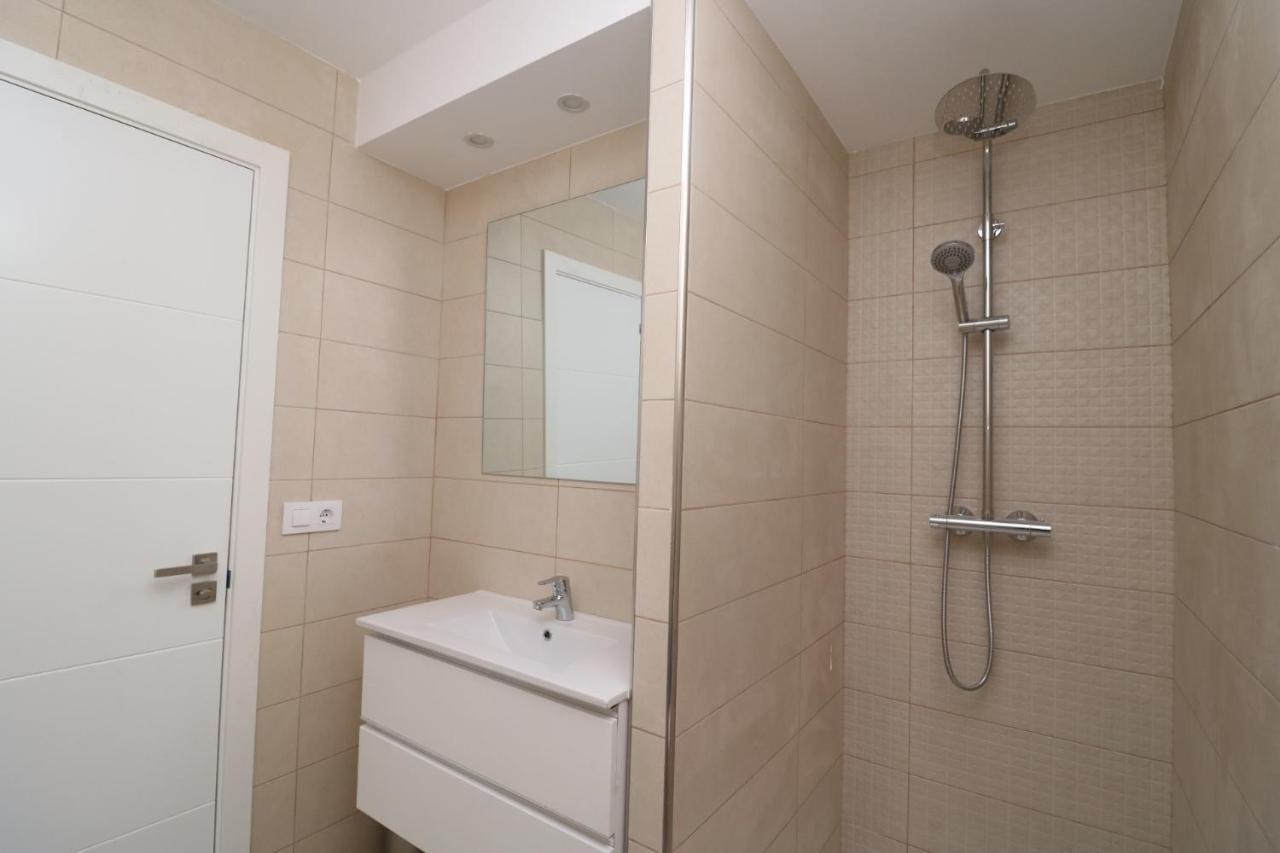 Montsia 23 - Casa Con Piscina Privada En Roses Villa Kültér fotó